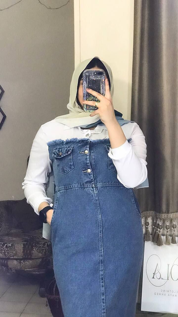 عباية وشميز جينز